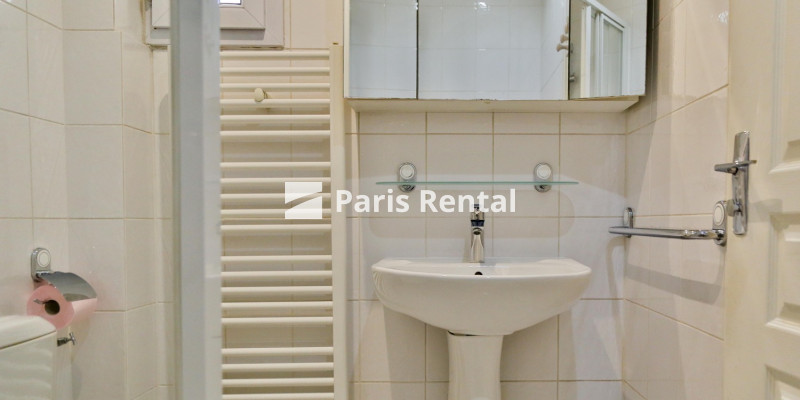 Bathroom (shower only) - 
    14th district
  Paris 75014
