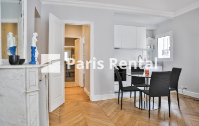 Living room - dining room - 
    6th district
  St.Germain des Prés, Paris 75006
