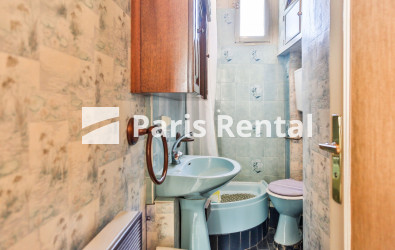 Bathroom (shower only) - 
    15th district
  Pasteur - Vaugirard, Paris 75015

