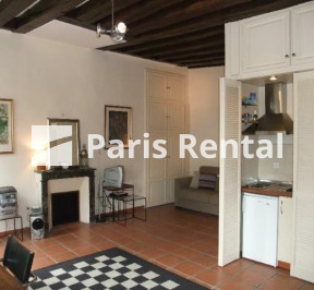 Main room - 
    4th district
  Le Marais, Paris 75004
