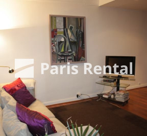 Living room - 
    16th district
  Paris 75016
