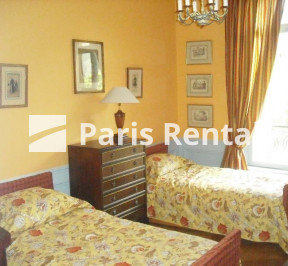 Bedroom 4 - 
    16th district
  Paris 75016
