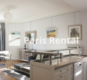 Open-kitchen - Living-room - 
    16th district
  Porte Maillot, Paris 75016
