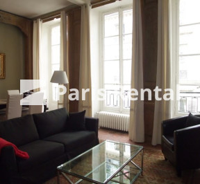 Living room - 
    7th district
  Paris 75007

