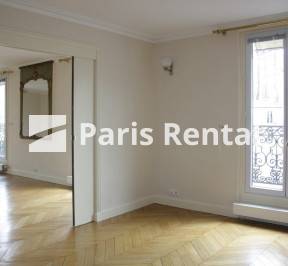 Bedroom 1 - 
    17th district
  Paris 75017
