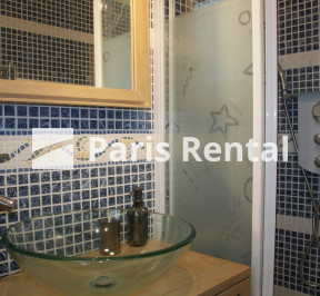 Bathroom (shower only) - 
    7th district
  Invalides, Paris 75007
