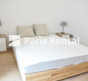 Bedroom - 
    17th district
  Montmartre / Batignolles, Paris 75017
