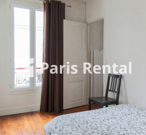 Bedroom - 
    11th district
  République, Paris 75011
