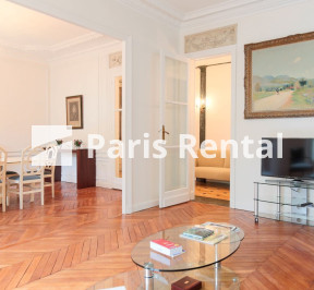 Living room - dining room - 
    17th district
  Péreire, Paris 75017
