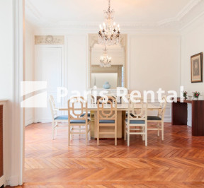 Living room - dining room - 
    17th district
  Péreire, Paris 75017
