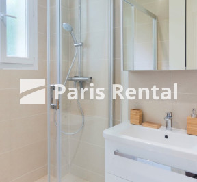 Bathroom (shower only) - 
    15th district
  Javel, Paris 75015
