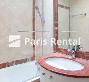 Bathroom - 
    8th district
  Champs-Elysées, Paris 75008

