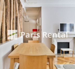 Living room - dining room - 
    6th district
  St.Germain des Prés, Paris 75006
