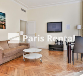 Living room - dining room - 
    8th district
  Champs-Elysées, Paris 75008
