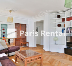 Living room - dining room - 
    4th district
  Le Marais, Paris 75004
