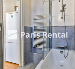 Bathroom - 
    NEUILLY SUR SEINE
  Neuilly-sur-Seine, NEUILLY SUR SEINE 92200
