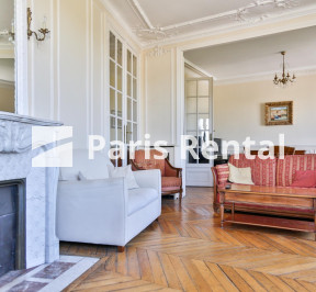 Living room - dining room - 
    16th district
  Bois de Boulogne, Paris 75016
