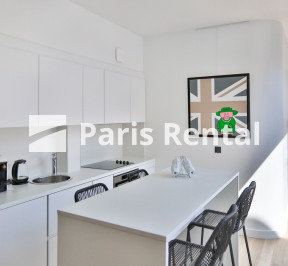 Open-kitchen - Living-room - 
    8th district
  Saint Lazare, Paris 75008
