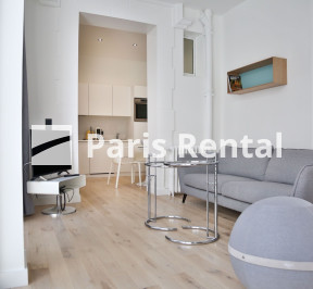 Living room - dining room - 
    8th district
  Saint Lazare, Paris 75008
