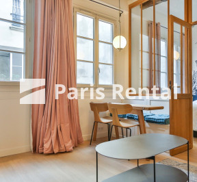 Living room - dining room - 
    3rd district
  Le Marais, Paris 75003
