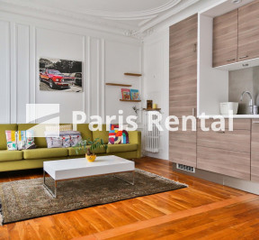 Living room - dining room - 
    10th district
  Gare du Nord, Paris 75010
