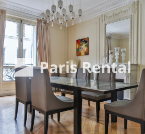 Living room - dining room - 
    8th district
  Champs-Elysées, Paris 75008
