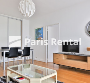 Living room - dining room - 
    15th district
  Grenelle, Paris 75015
