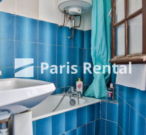 Bathroom 1 - 
    5th district
  Quartier Latin, Paris 75005
