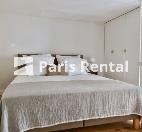Bedroom - 
    7th district
  Bac - St Germain, Paris 75007
