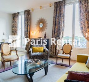 Living room - 
    16th district
  Passy - La Muette, Paris 75016
