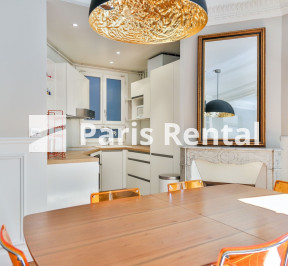 Living room - dining room - 
    17th district
  Péreire, Paris 75017
