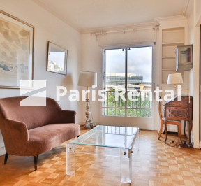 Living room - 
    16th district
  Victor Hugo, Paris 75116
