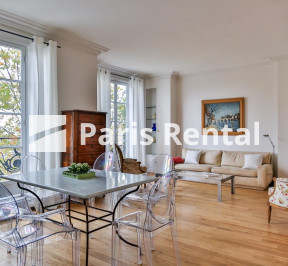 Living room - dining room - 
    15th district
  Tour Eiffel, Paris 75015
