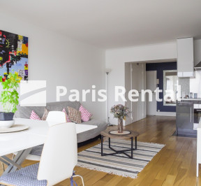 Living room - 
    17th district
  Batignolles, Paris 75017
