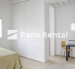 Living room - Bed - 
    3rd district
  Le Marais, Paris 75003
