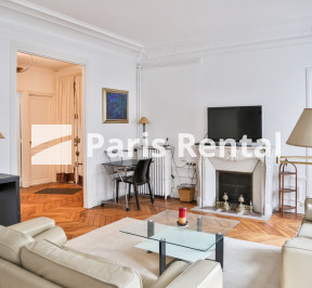 Living room - dining room - 
    17th district
  Etoile, Paris 75017
