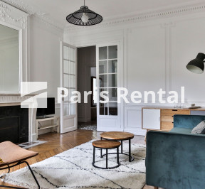 Living room - dining room - 
    17th district
  Porte Maillot, Paris 75017
