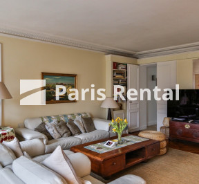 Living room - dining room - 
    9th district
  Saint-Georges, Paris 75009
