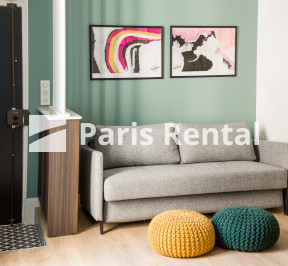 Living room - 
    15th district
  Breteuil / Suffren, Paris 75015

