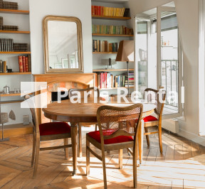 Living room - dining room - 
    4th district
  Le Marais, Paris 75004
