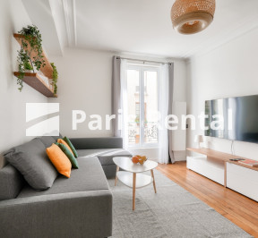 Living room - 
    17th district
  Batignolles, Paris 75017
