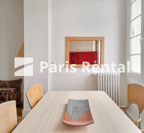  - 
    15th district
  Grenelle, Paris 75015
