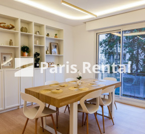  - 
    Neuilly sur Seine
  Neuilly-sur-Seine, Neuilly sur Seine 92200
