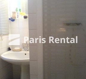 Bathroom (shower only) - 
    7th district
  Paris 75007
