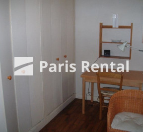 Main room - 
    4th district
  Paris 75004
