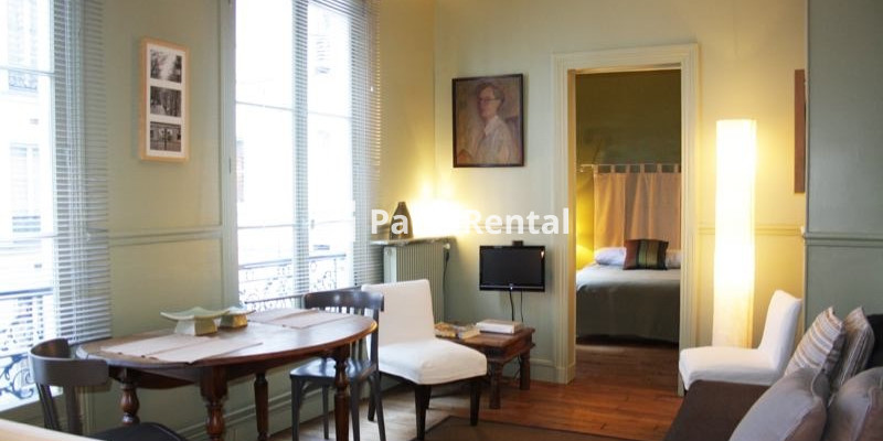 Living room - dining room - 
    4th district
  Le Marais, Paris 75004
