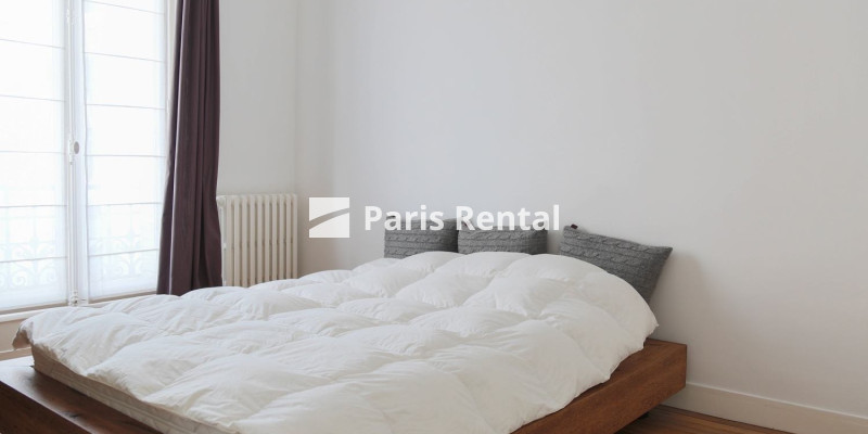 Bedroom - 
    15th district
  Pasteur - Vaugirard, Paris 75015
