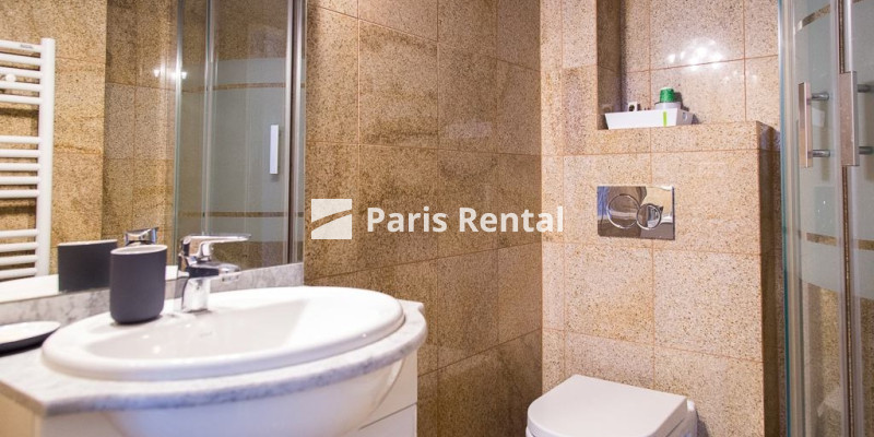 Bathroom (shower only) - 
    8th district
  Monceau, Paris 75008
