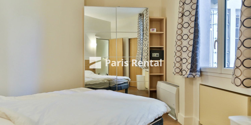 Bedroom 1 - 
    16th district
  Etoile, Paris 75016
