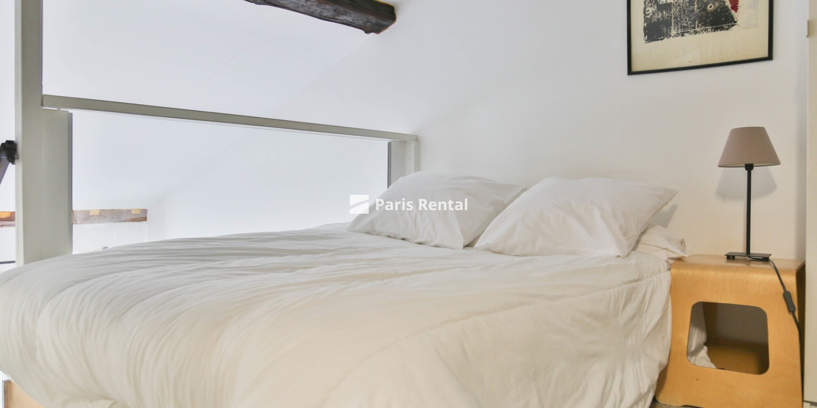 Bedroom - 
    8th district
  Champs-Elysées, Paris 75008
